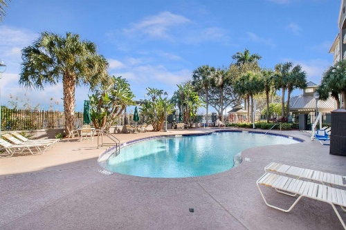 La Quinta Inn & Suites by Wyndham Fort Lauderdale Airport image 15