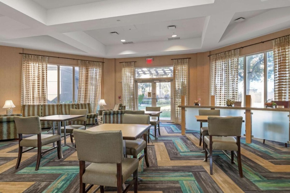 La Quinta Inn & Suites by Wyndham Fort Lauderdale Airport Image 23